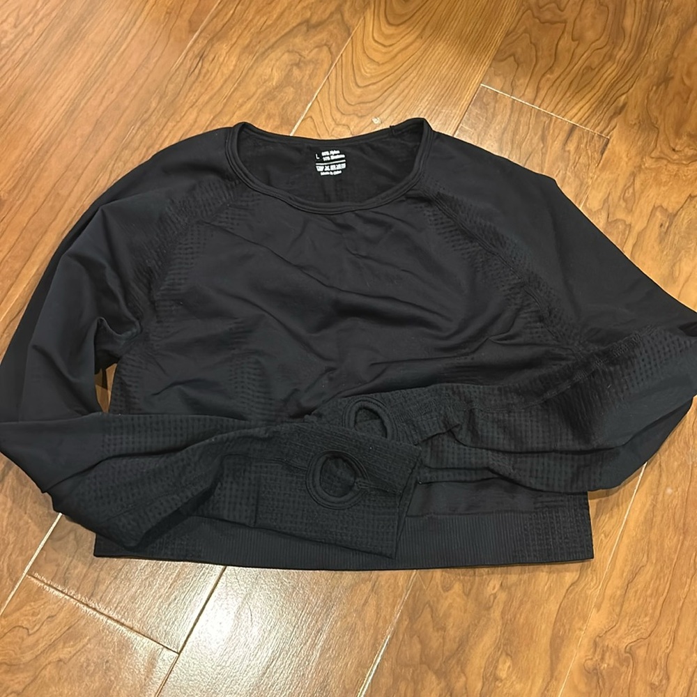 long sleeve workout top